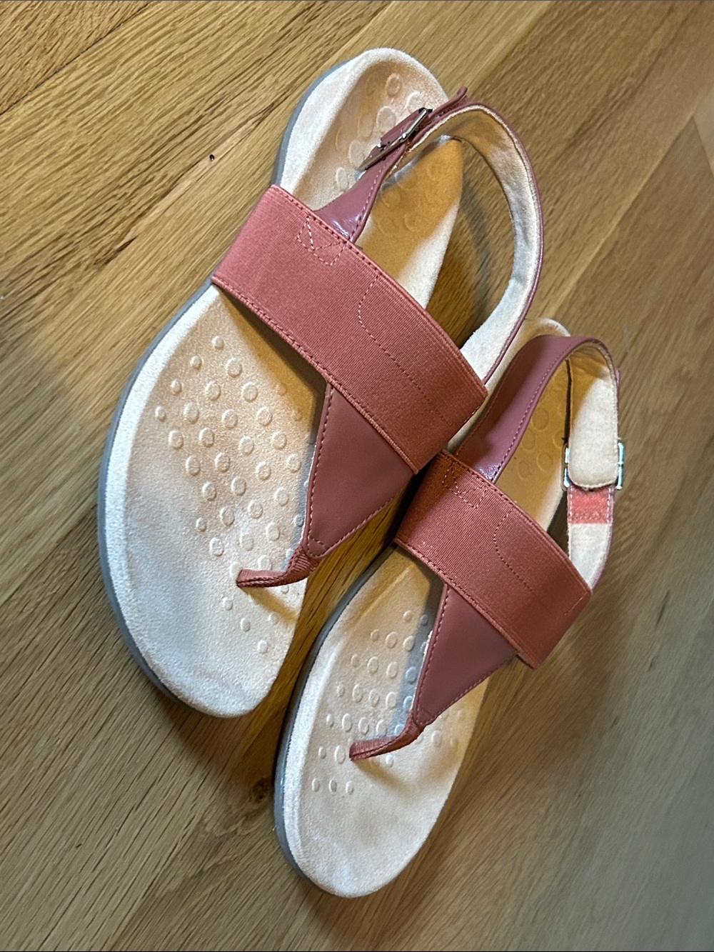 Vionic Leather Adjustable T-Strap Sandals - Danita 8.5 Womens - Picture 1 of 10